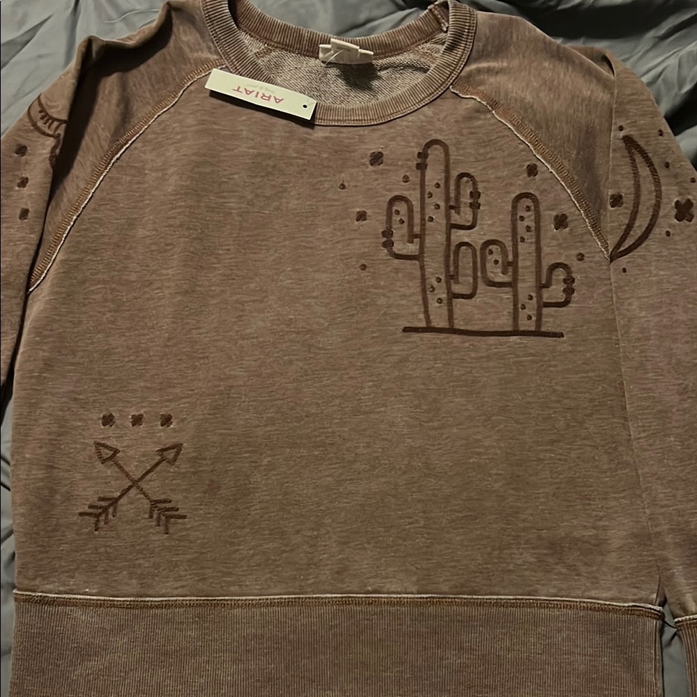 Ariat Brunette Pullover with Cactus and Arrow Design